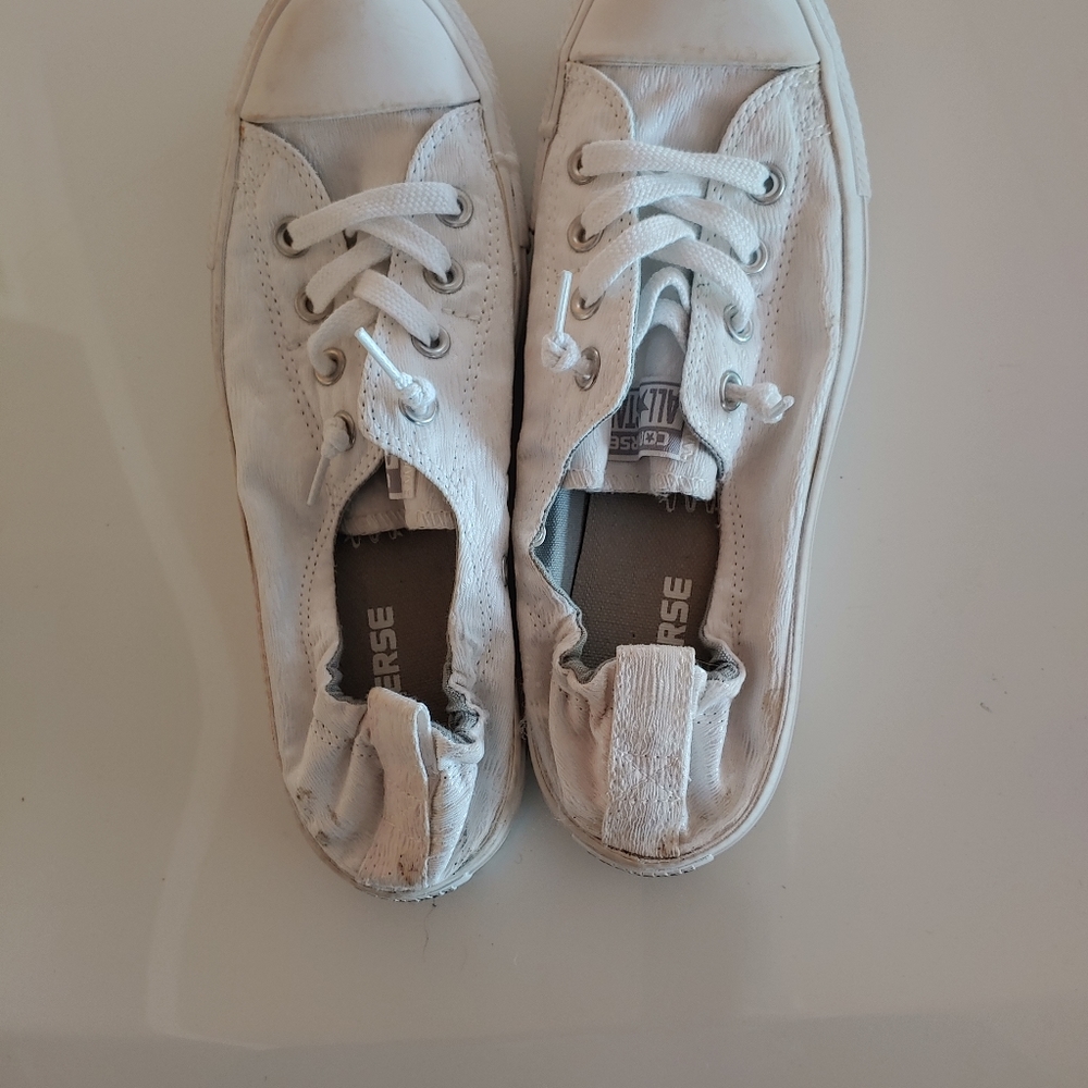 Women Converse